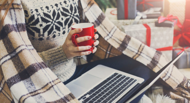 holiday traffic e commerce